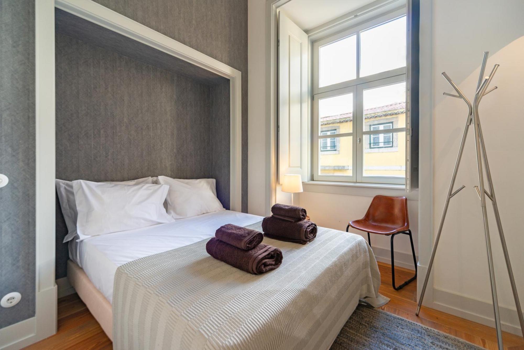 Bacalhoeiros 99 - Beautiful And Bright Apartment @ Baixa, Chiado Lissabon Exterior foto